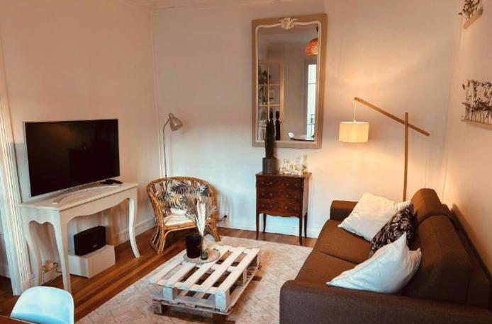 Studio Apartment Paris